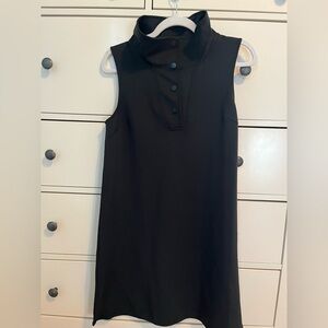 Black Sleeveless Shift Dress with Button Placket SSYS